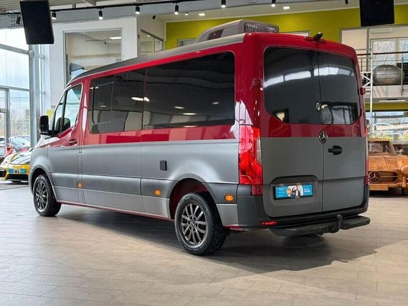 Gebraucht Mercedes Sprinter 143 PS (105 kW) 2019 Rot Van