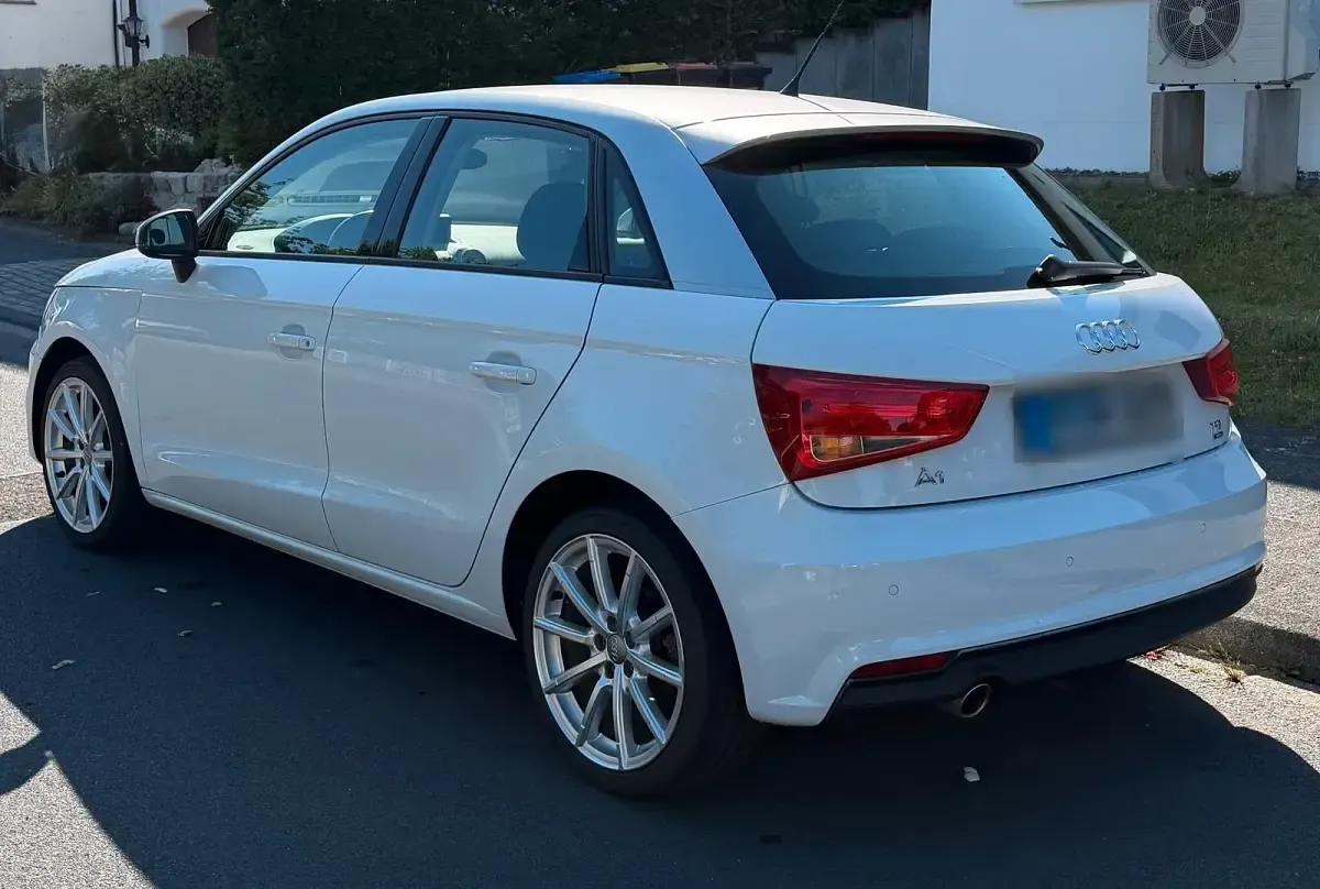 Gebraucht Audi A1 S-Line 95 PS (69 kW) 2019 Weiß SUV