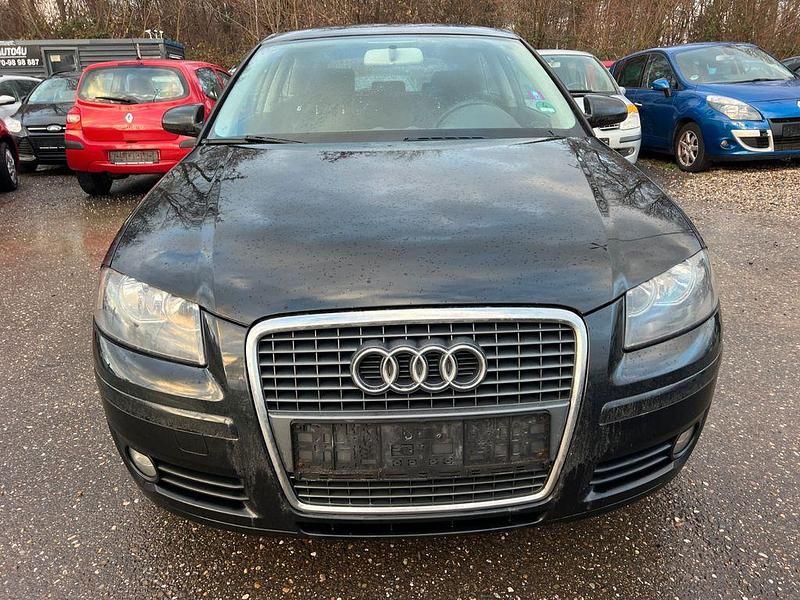 Gebraucht Audi A3 Attraction 102 PS (75 kW) 2006 Schwarz Limousine