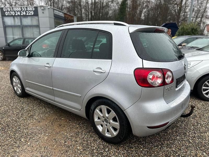 Gebraucht VW Golf VI Highline 122 PS (89 kW) 2009 Silber Kleinwagen