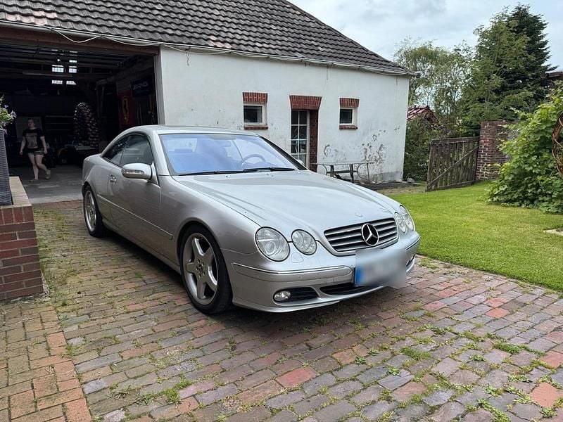 Silber Gebraucht 2005 Mercedes CL500 Coupé | 7.200 € (Etwas zu teuer) - Bild 1/4