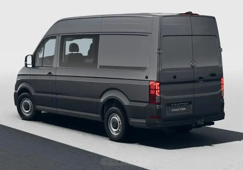 Neu VW Crafter 177 PS (130 kW) 2026 Indiumgrau metallic Van
