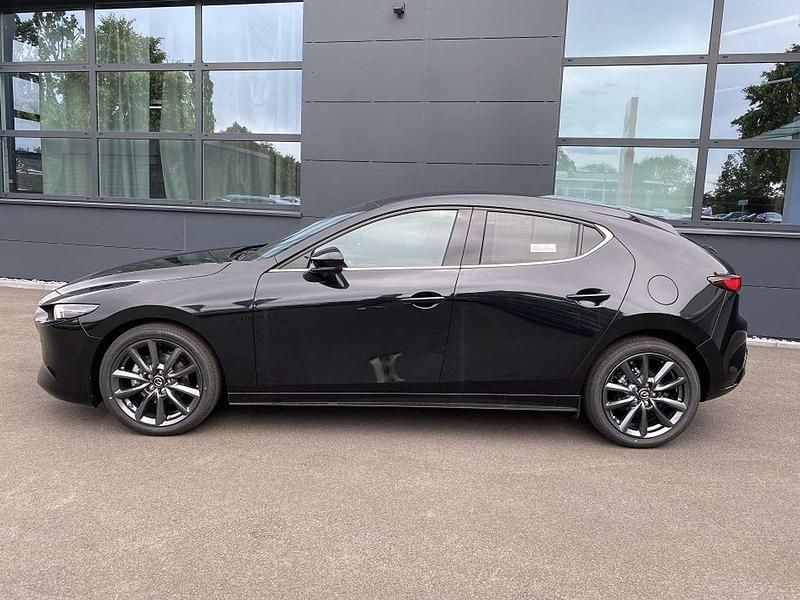 Gebraucht Mazda 3 Exclusive-Line 150 PS (110 kW) 2023 Jet black Kleinwagen