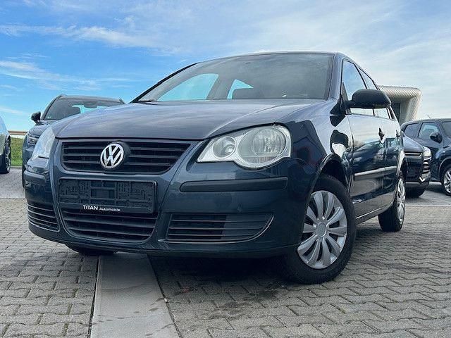 Blau Gebraucht 2006 VW Polo Goal Limousine | 1.650 € (Fairer Preis) - Bild 1/4