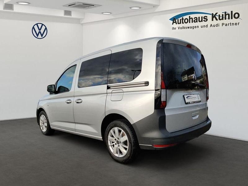 Gebraucht VW Caddy 102 PS (75 kW) 2024 Silber Van / Kleinbus