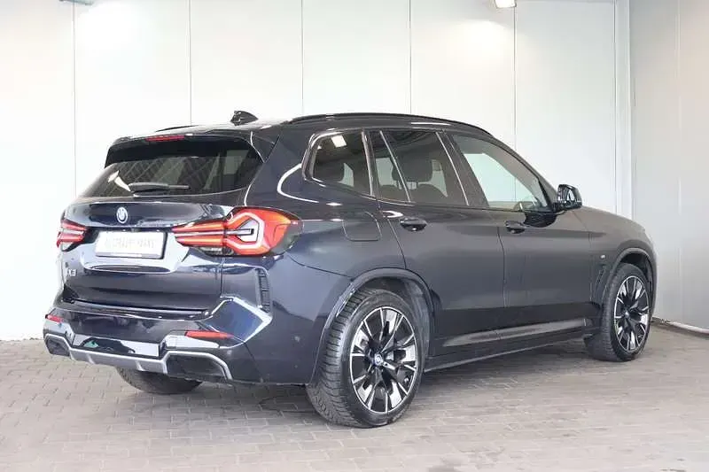 Brugt BMW iX3 Impressive 210 kW (286 HK) 2024 Sort SUV
