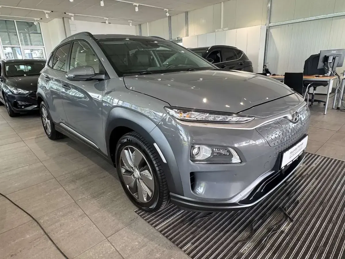 Gebraucht Hyundai Kona Premium 150 kW (204 PS) 2018 Grau SUV