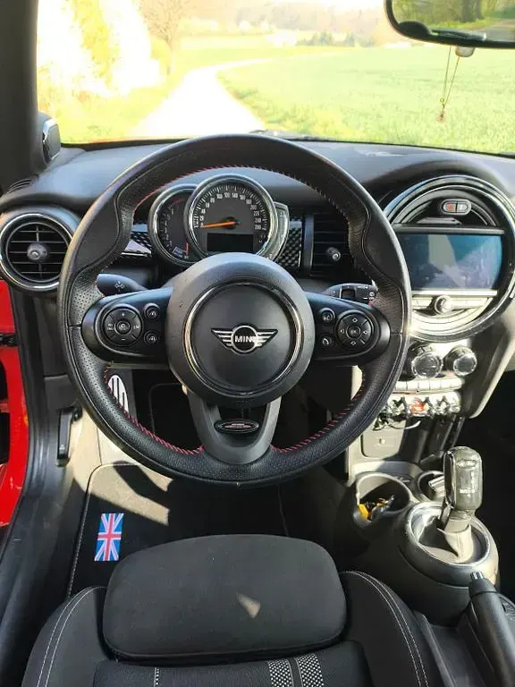 Gebraucht Mini Cooper S 192 PS (141 kW) 2019 Rot Kleinwagen