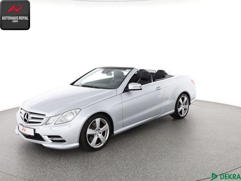 Silber Gebraucht 2013 Mercedes E200 AMG Cabrio | 18.780 € (Fairer Preis) - Bild 1/4