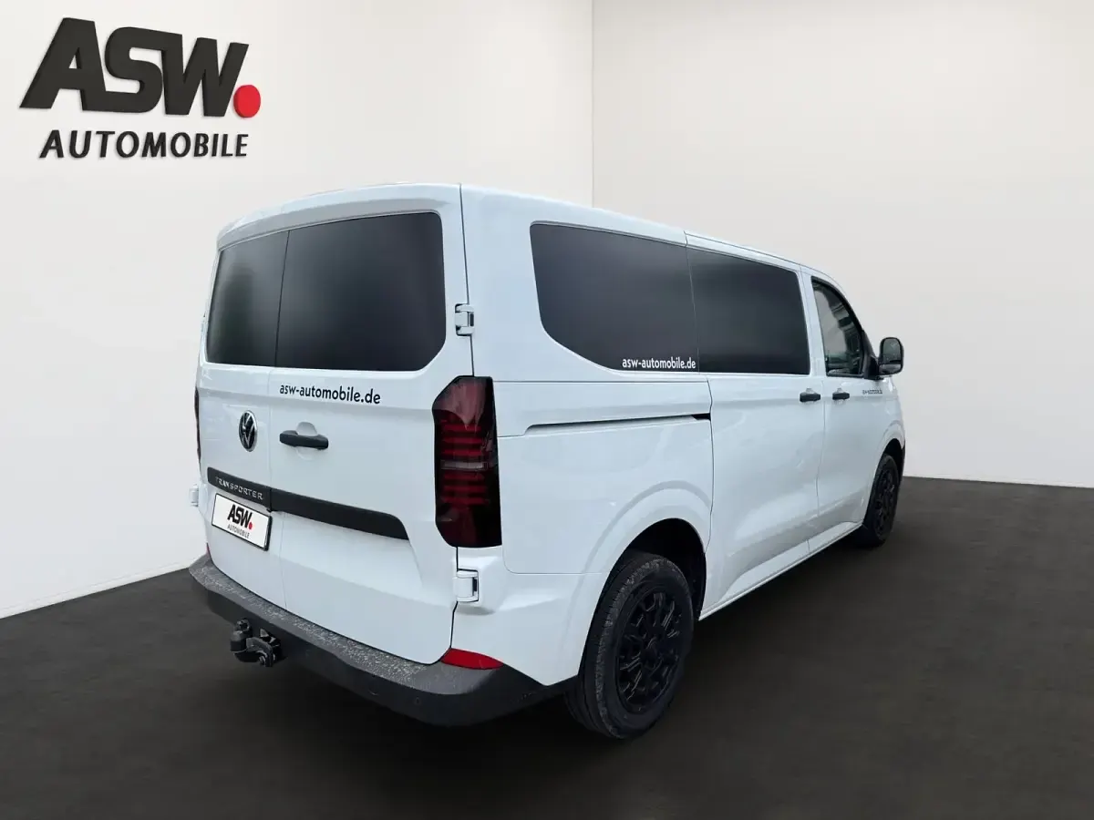 Gebraucht VW T7 110 PS (80 kW) 2026 Clear white Van