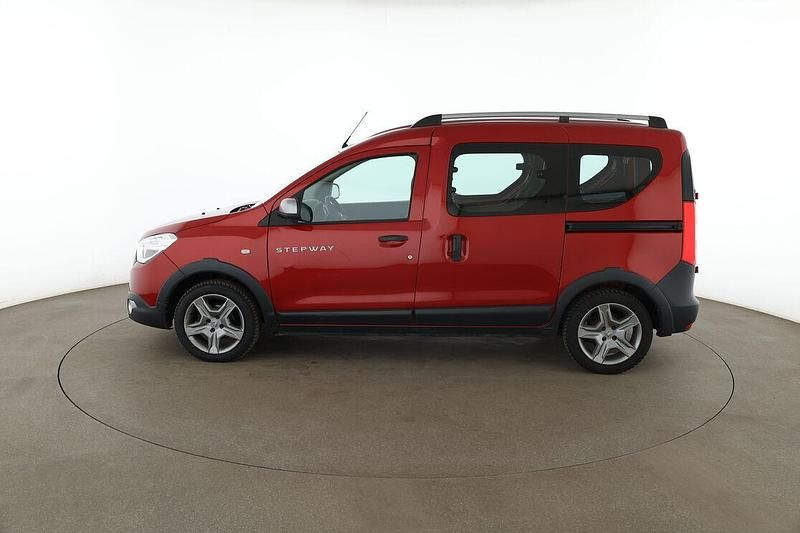 Gebraucht Dacia Dokker Stepway 102 PS (75 kW) 2019 Rot Van / Kleinbus