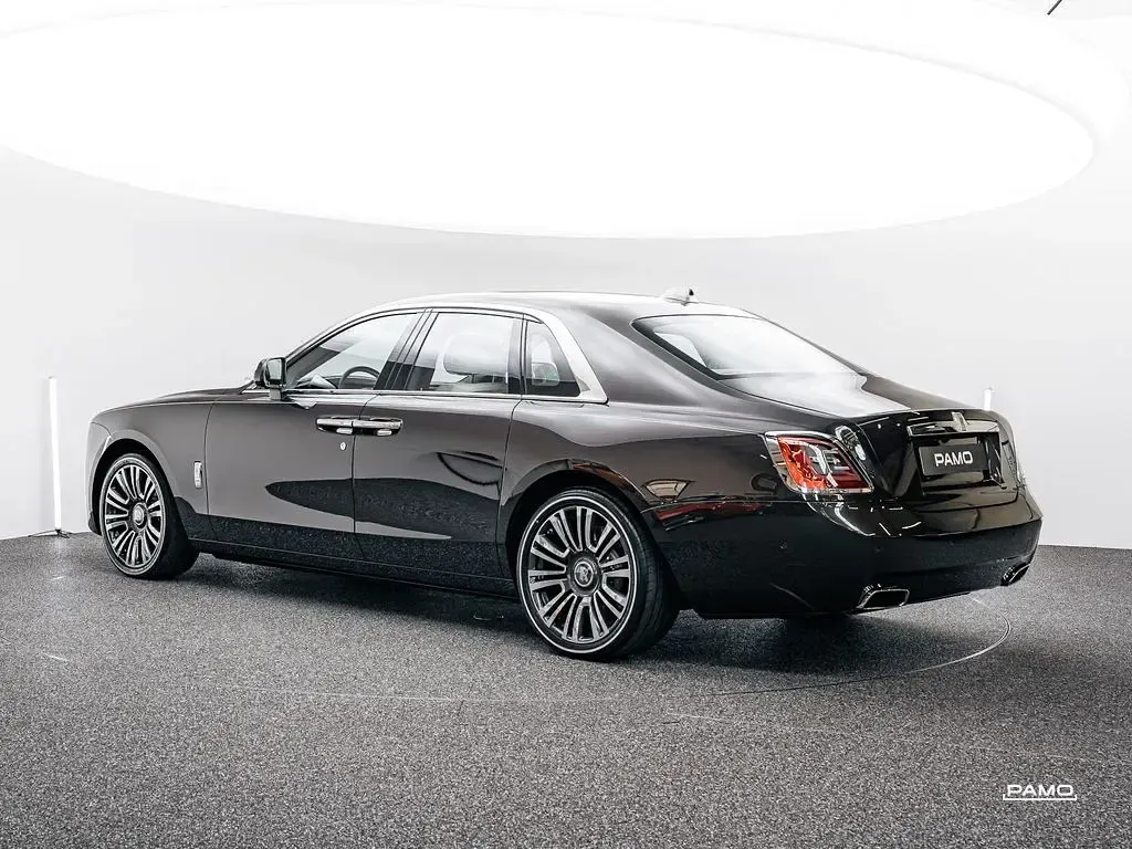 Gebraucht Rolls Royce Ghost 571 PS (419 kW) 2022 Grau Limousine