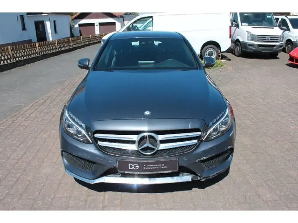 Gebraucht Mercedes C200 136 PS (100 kW) 2016 Tenoritgrau  metalliclack (metallic) Limousine