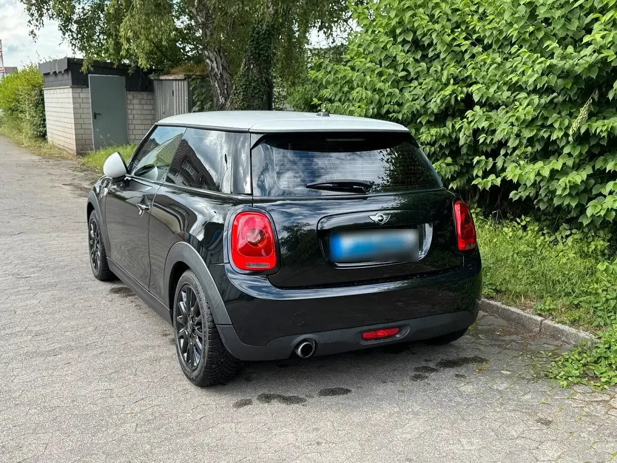 Gebraucht Mini Cooper 136 PS (100 kW) 2016 Schwarz Kleinwagen