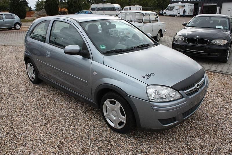 Silber Gebraucht 2006 Opel Corsa Edition Kleinwagen | 1.790 € (Guter Preis) - Bild 1/4