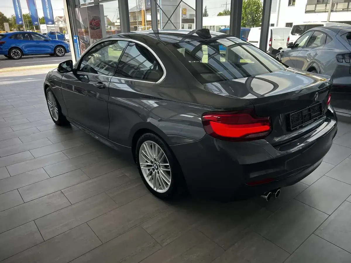 Gebraucht BMW 220 M Sport 190 PS (139 kW) 2017 Grau Coupé