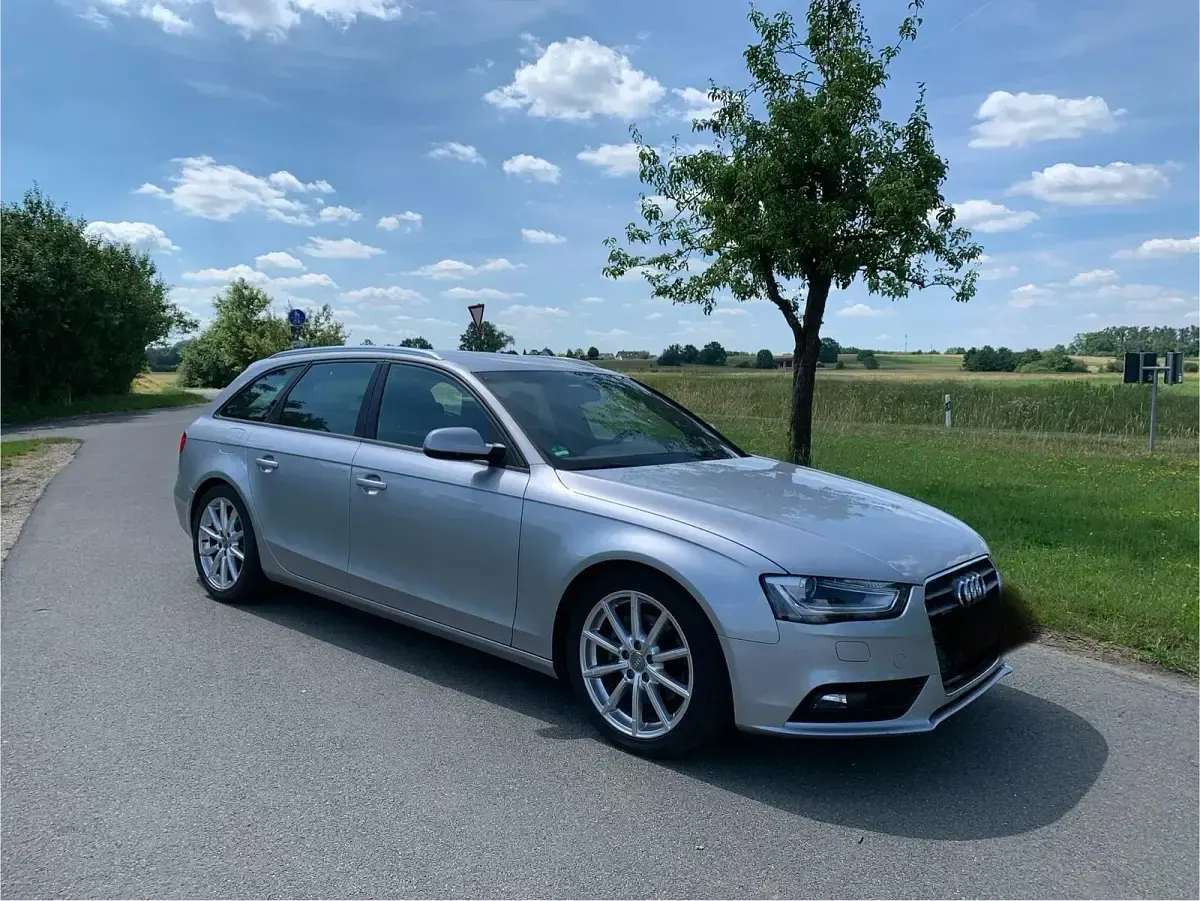 Gebraucht Audi A4 S-Line 177 PS (130 kW) 2015 Silber Kombi
