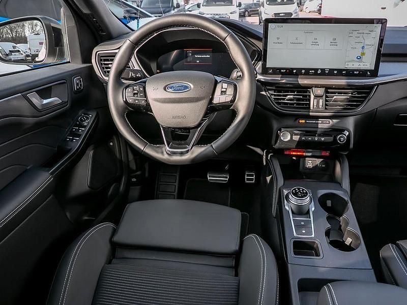 Gebraucht Ford Kuga 179 PS (131 kW) 2026 Weiß SUV