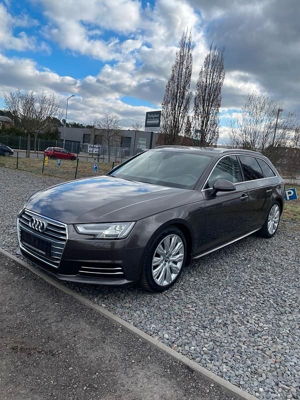 Gebraucht Audi A4 190 PS (139 kW) 2017 Braun Kombi