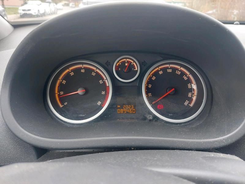 Gebraucht Opel Corsa 66 PS (48 kW) 2006 Gold Kleinwagen