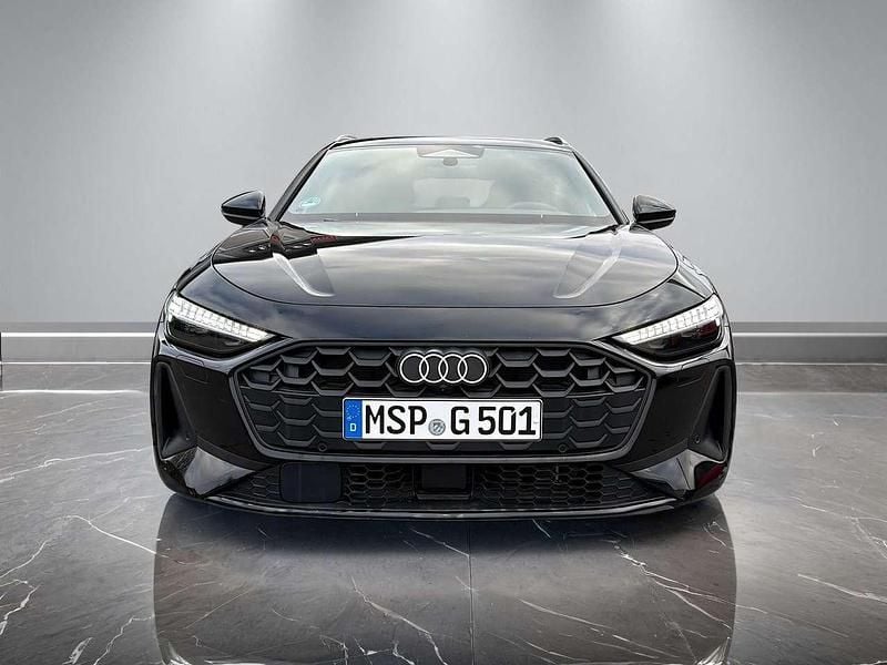 Gebraucht Audi A5 Sport 204 PS (150 kW) 2025 Mythosschwarz metallic Kombi