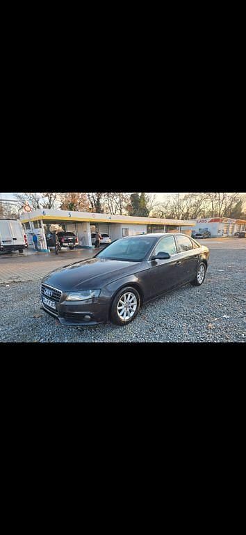 Gebraucht Audi A4 Ambiente 143 PS (105 kW) 2011 Braun Limousine