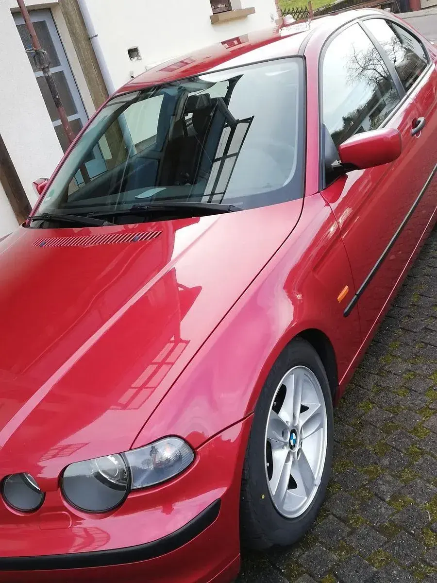 Gebraucht BMW 316 Performance 116 PS (85 kW) 2002 Rot Limousine