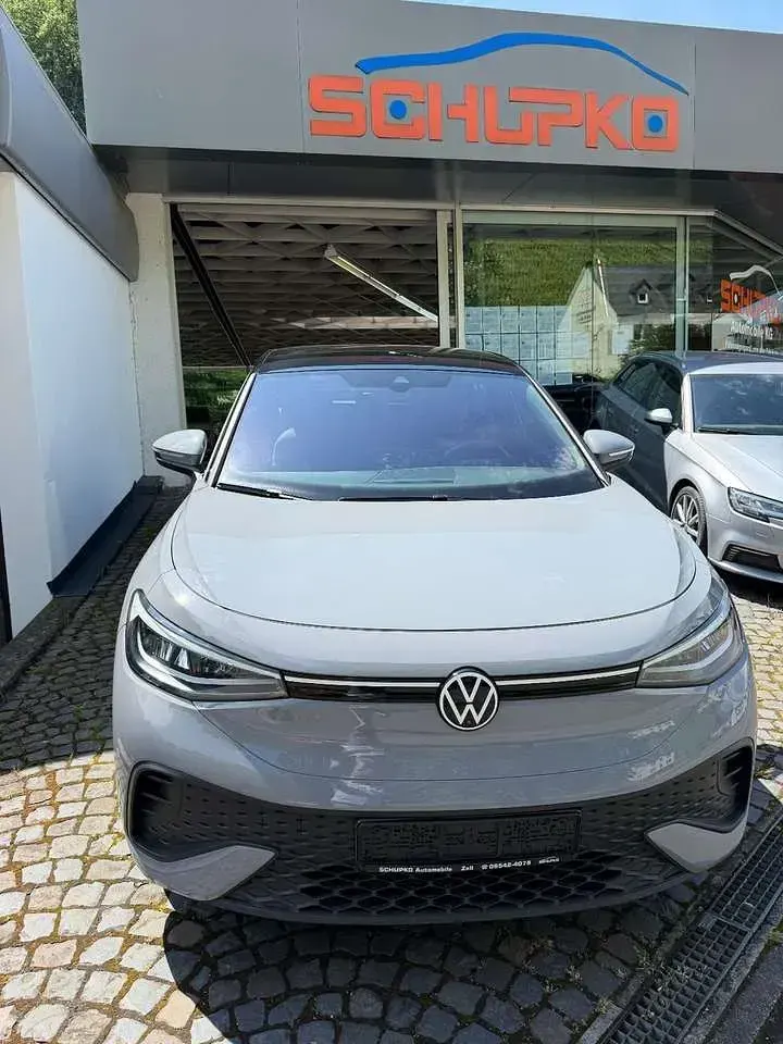 Gebraucht VW ID.5 Pro Performance 150 kW (204 PS) 2022 Mondsteingrau SUV