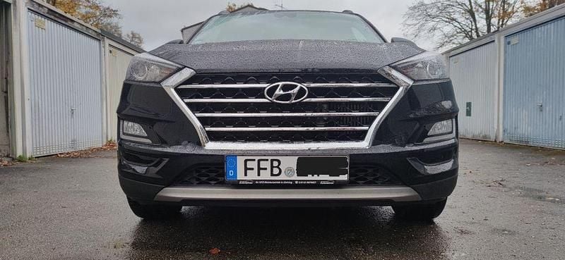 Schwarz Gebraucht 2019 Hyundai Tucson Premium SUV | 14.450 € (Superpreis) - Bild 1/4