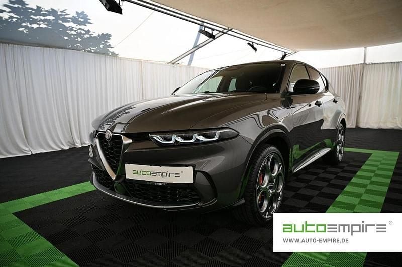 Grau Gebraucht 2024 Alfa Romeo Tonale Ti SUV | 34.990 € (Etwas zu teuer) - Bild 1/3