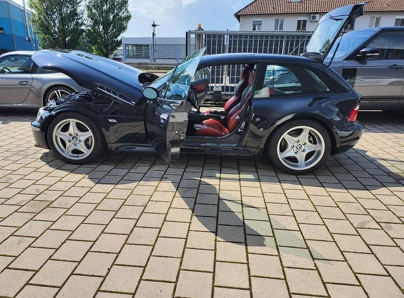 Schwarz Gebraucht 2000 BMW Z3 M Performance Coupé | 28.500 € - Bild 1/4