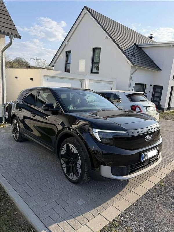 Gebraucht Ford Explorer Premium 210 kW (286 PS) 2024 Schwarz SUV