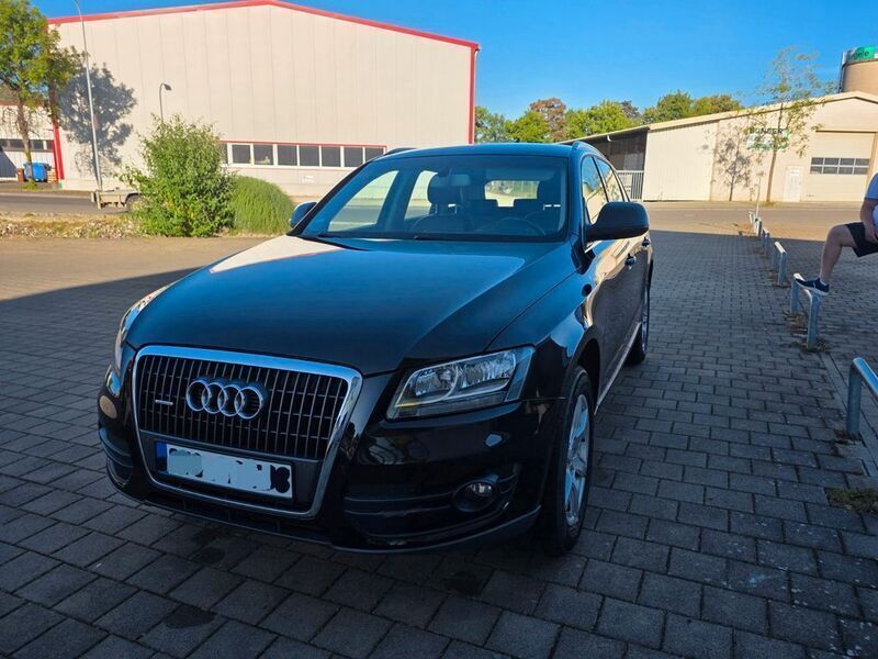 Schwarz Gebraucht 2009 Audi Q5 SUV | 11.450 € (Fairer Preis) - Bild 1/4