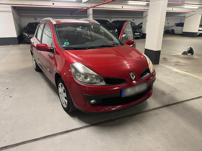 Rot Gebraucht 2008 Renault Clio GrandTour Kombi | 2.500 € (Fairer Preis) - Bild 1/4