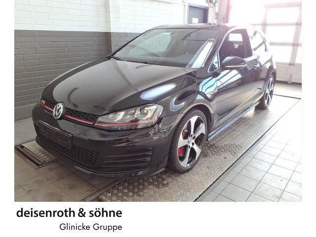 Gebraucht VW Golf VII GTI 230 PS (169 kW) 2017 Deep black perleffekt Limousine