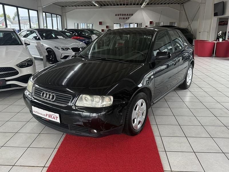 Schwarz Gebraucht 2000 Audi A3 Ambiente Limousine | 1.249 € (Guter Preis) - Bild 1/4