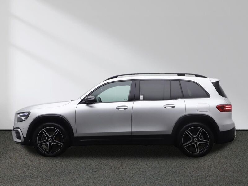 Gebraucht Mercedes GLB200 AMG 150 PS (110 kW) 2024 Silber SUV