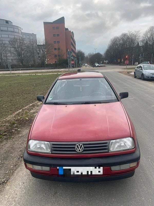 Gebraucht VW Jetta 90 PS (66 kW) 1992 Rot Limousine