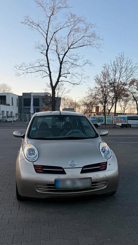 Gebraucht Nissan Micra 65 PS (47 kW) 2003 Beige Kleinwagen