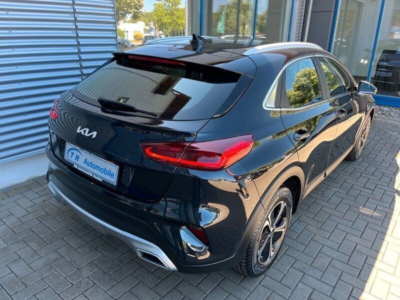 Gebraucht Kia XCeed Vision 105 PS (77 kW) 2022 Schwarz SUV