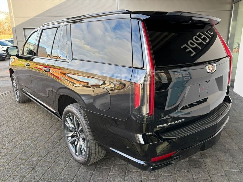 Neu Cadillac Escalade 426 PS (313 kW) 2025 Schwarz SUV