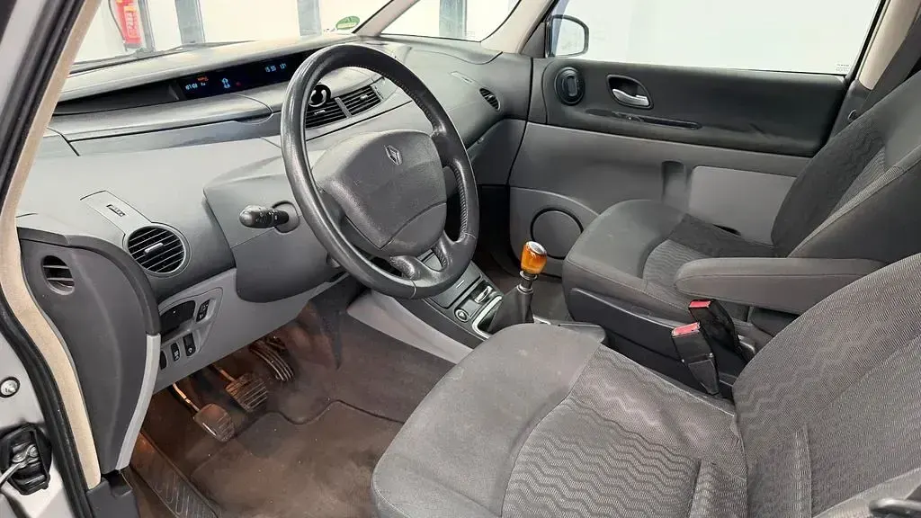 Gebraucht Renault Espace Expression 170 PS (125 kW) 2006 Silber Van / Kleinbus