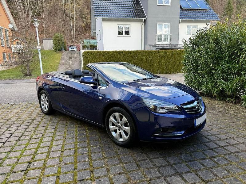 Gebraucht Opel Cascada Edition 165 PS (121 kW) 2014 Blau Cabrio