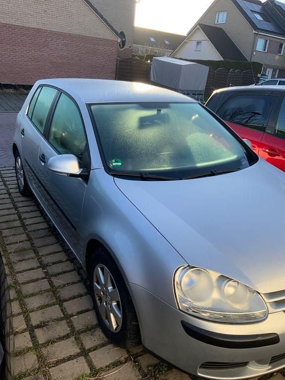 Gebraucht VW Golf IV Trendline 75 PS (55 kW) 2005 Silber Limousine