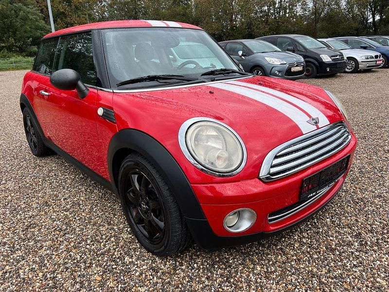 Gebraucht Mini ONE 95 PS (69 kW) 2009 Rot Kleinwagen
