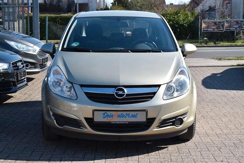 Gebraucht Opel Corsa Edition 80 PS (58 kW) 2007 Silber Kleinwagen