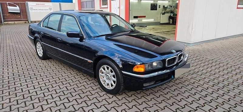 Gebraucht BMW 740 286 PS (210 kW) 1995 Blau Limousine