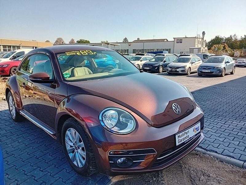 Braun Gebraucht 2017 VW Beetle Design Limousine | 12.380 € (Fairer Preis) - Bild 1/4