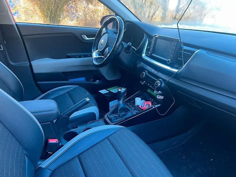 Gebraucht Kia Stonic Platinum 120 PS (88 kW) 2018 Rot SUV