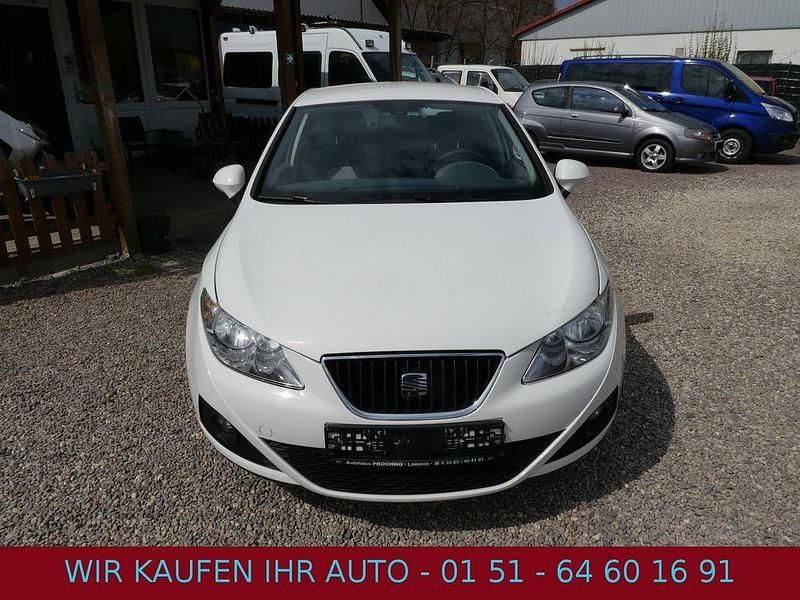 Gebraucht Seat Ibiza Style 69 PS (50 kW) 2010 Weiß Limousine
